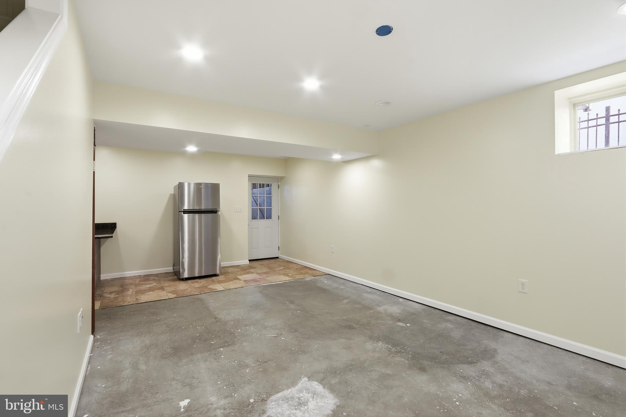 216 Daffodil Road Glen Burnie, MD 21060 - Photo 45 of 55