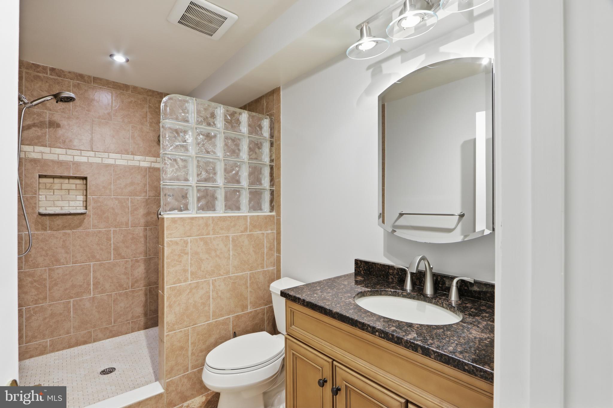 216 Daffodil Road Glen Burnie, MD 21060 - Photo 46 of 55