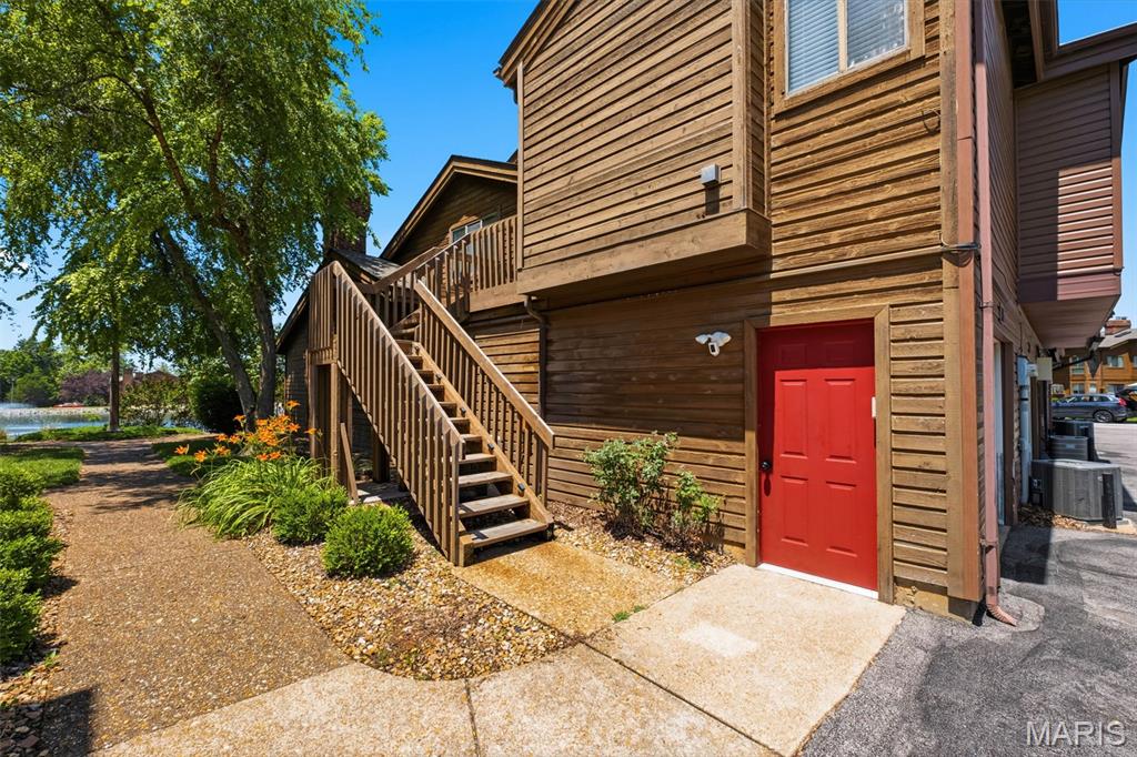 704 Hemingway Lane, Unit E Weldon Spring, MO 63304 - Photo 33 of 66