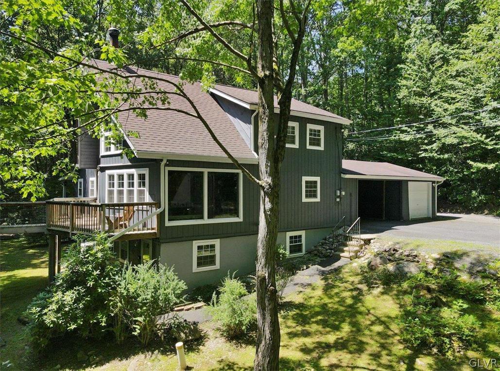 468 Devils Hole Road Cresco, PA 18326 - Photo 8 of 50