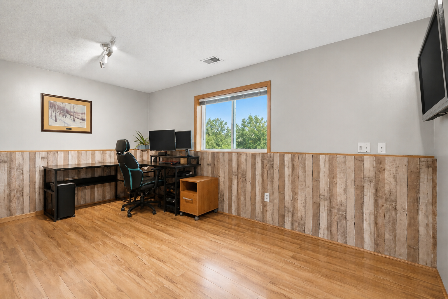 308 Elm Street Southwest Isanti, MN 55040 - Photo 11 of 19