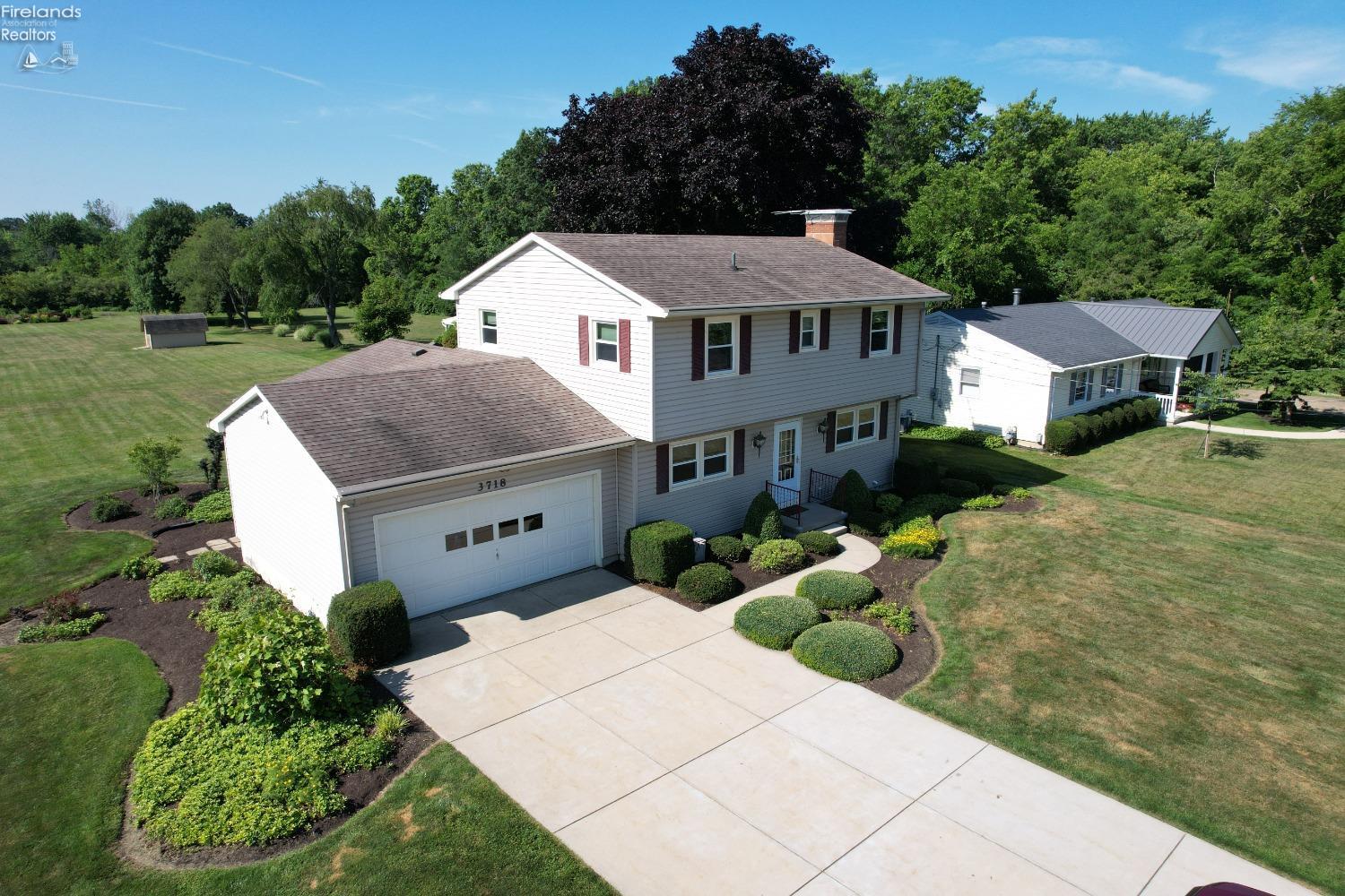 3718 Hull Road Huron, OH 44839 - Photo 3 of 46 Gallery Image 3