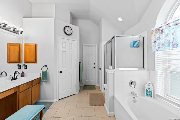 $460,000 | 567 Walnut Heights Boulevard, New Braunfels, TX 78130