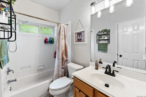$460,000 | 567 Walnut Heights Boulevard, New Braunfels, TX 78130