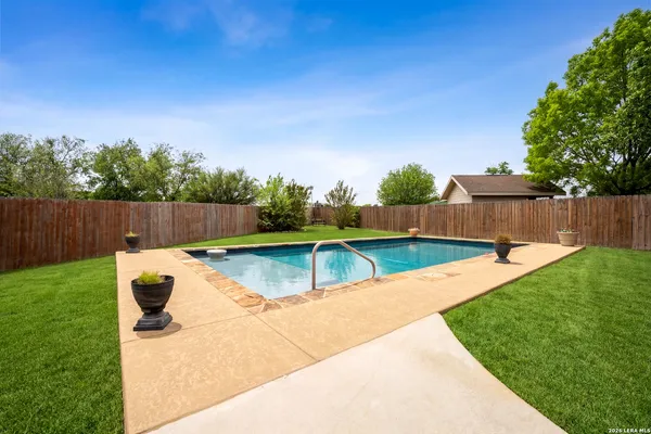 $460,000 | 567 Walnut Heights Boulevard, New Braunfels, TX 78130