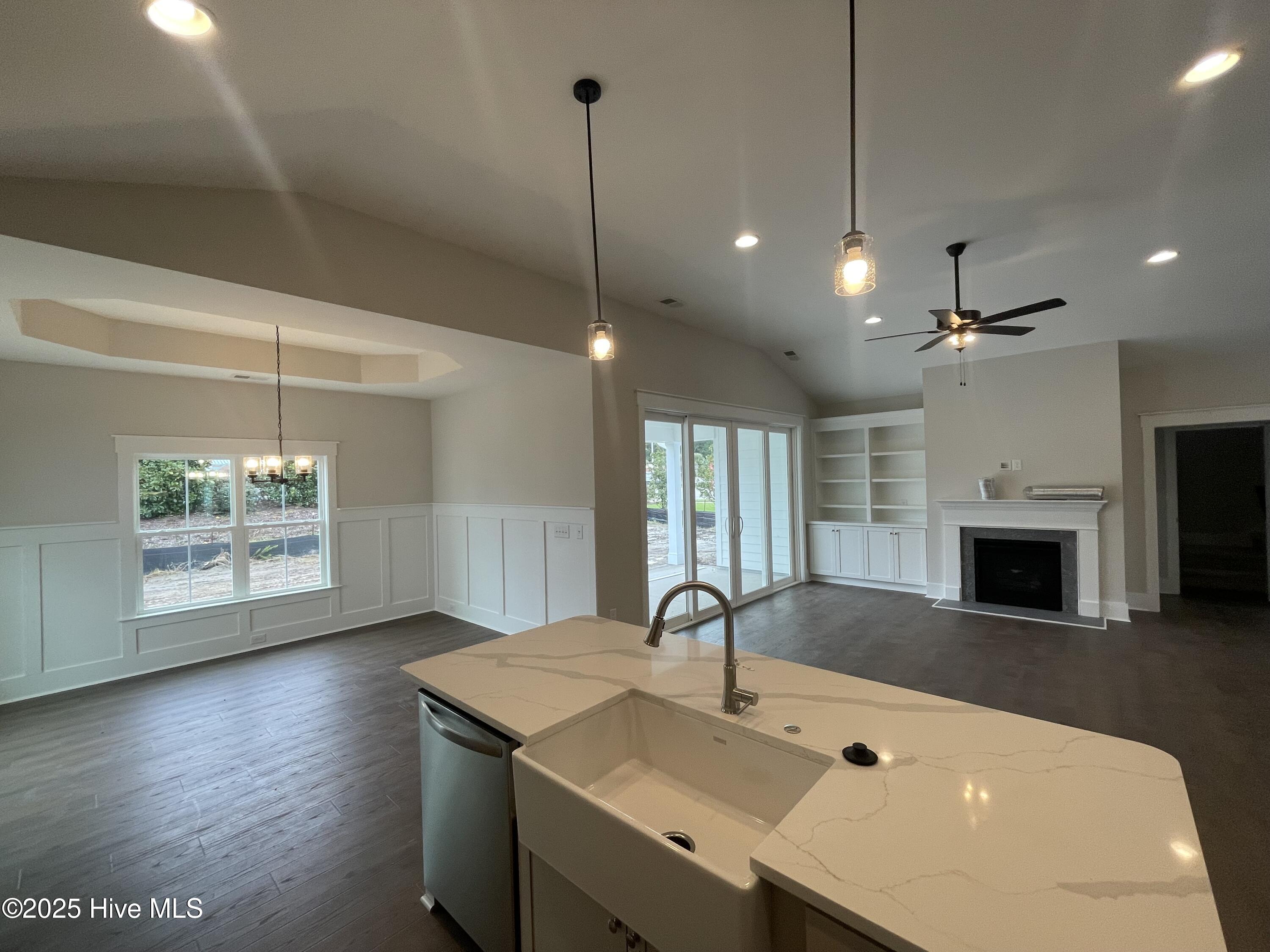 1478 Manta Ray Way Sunset Beach, NC 28468 - Photo 3 of 29 Living Space