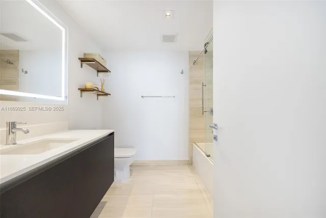 $1,550,000 | 1451 Brickell Avenue, Unit 1901, Miami, FL 33131