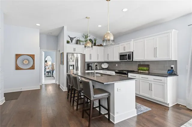 $435,000 | 21366 West 117th Terrace, Olathe, KS 66061