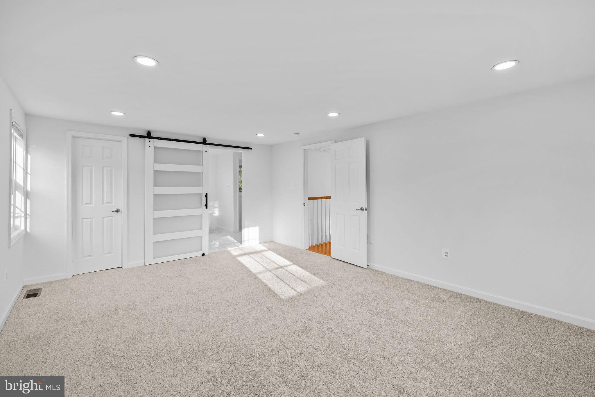 4001 Middle Ridge Drive Fairfax, VA 22033 - Photo 27 of 49 a view of an empty room