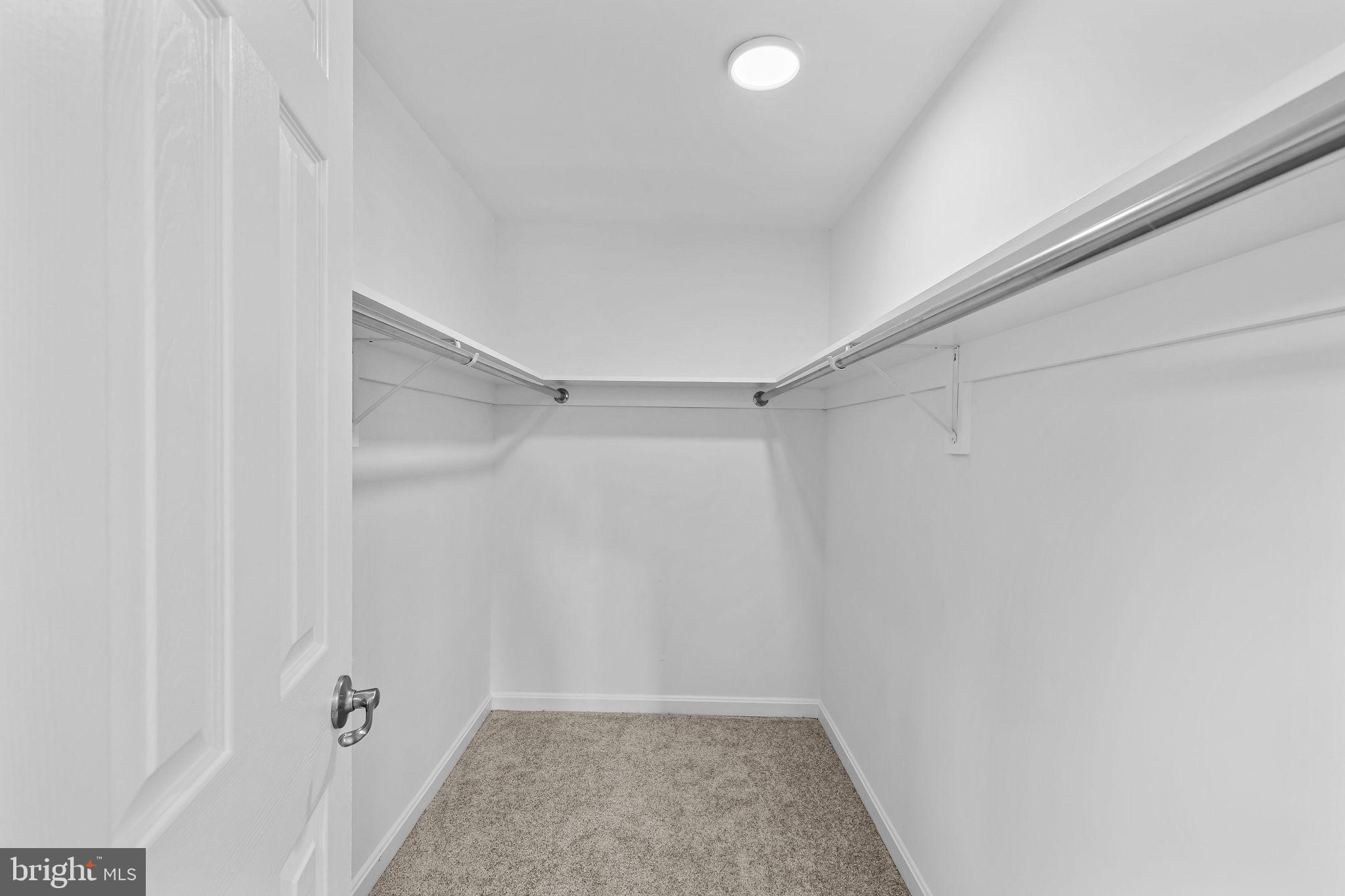 4001 Middle Ridge Drive Fairfax, VA 22033 - Photo 35 of 49 a view of room