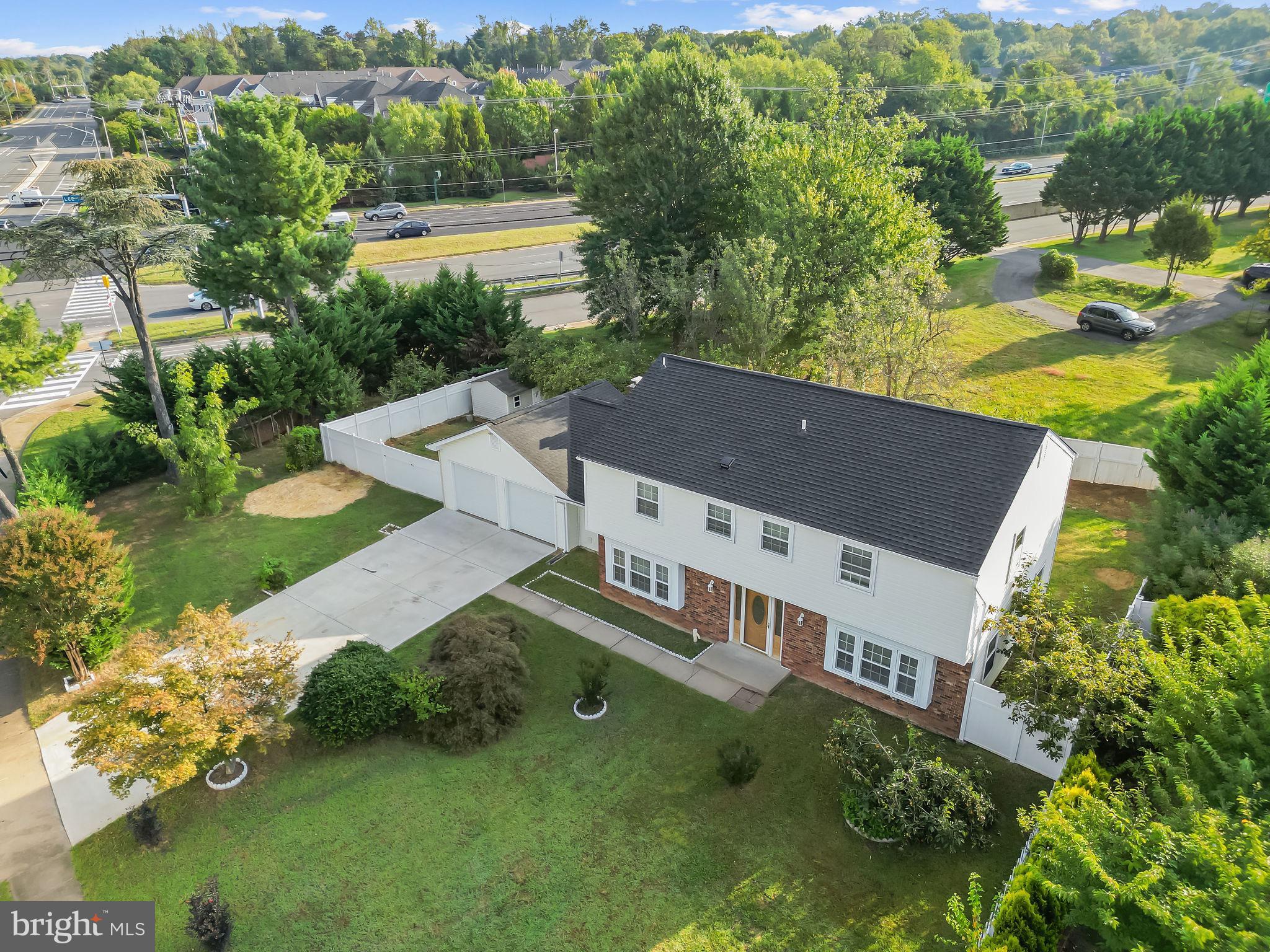 4001 Middle Ridge Drive Fairfax, VA 22033 - Photo 5 of 49 an aerial view of a house