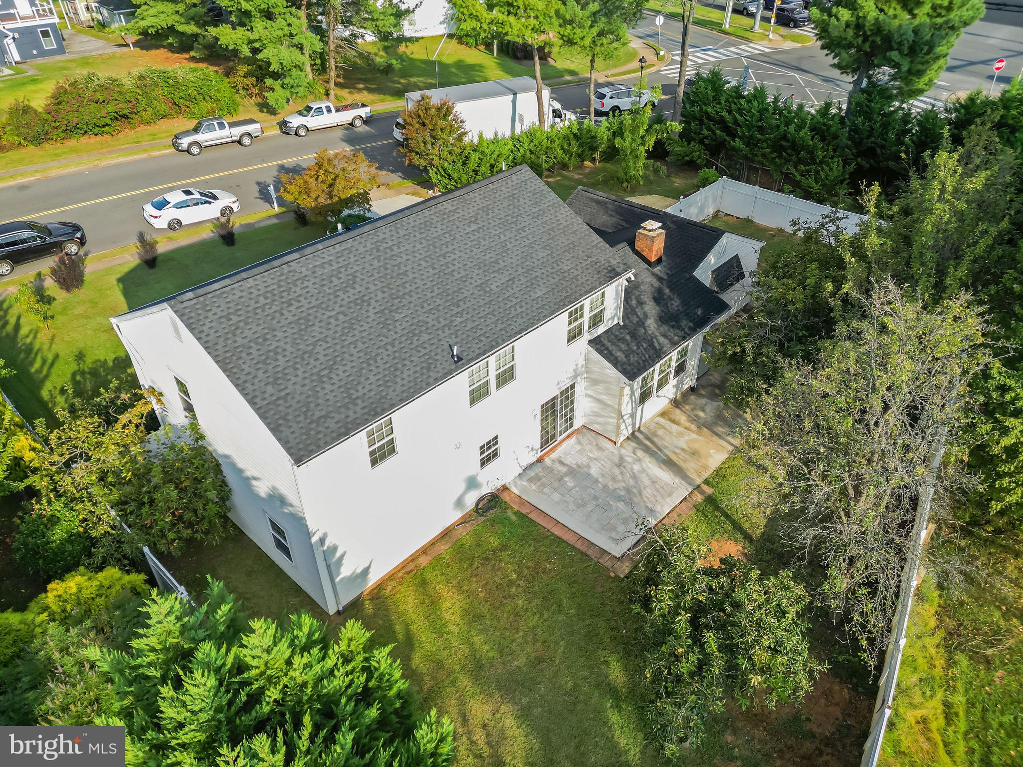 4001 Middle Ridge Drive Fairfax, VA 22033 - Photo 7 of 49 an aerial view of a house