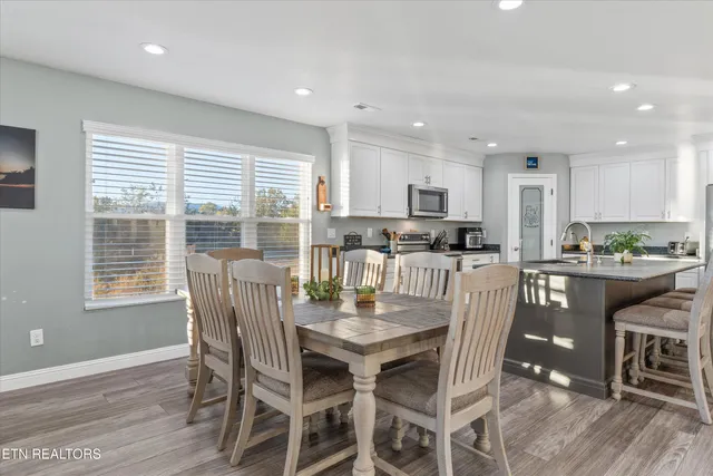 $1,299,900 | 313 Sunrise Trail, Dandridge, TN 37725