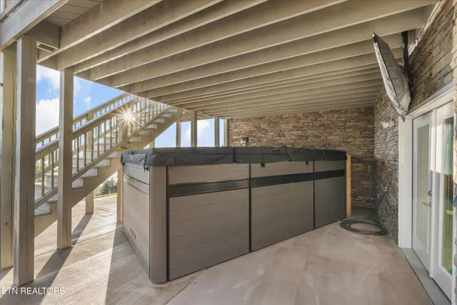 $1,299,900 | 313 Sunrise Trail, Dandridge, TN 37725