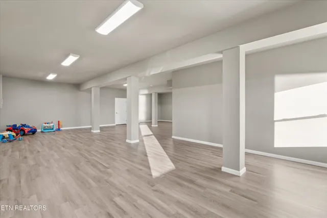 $1,299,900 | 313 Sunrise Trail, Dandridge, TN 37725