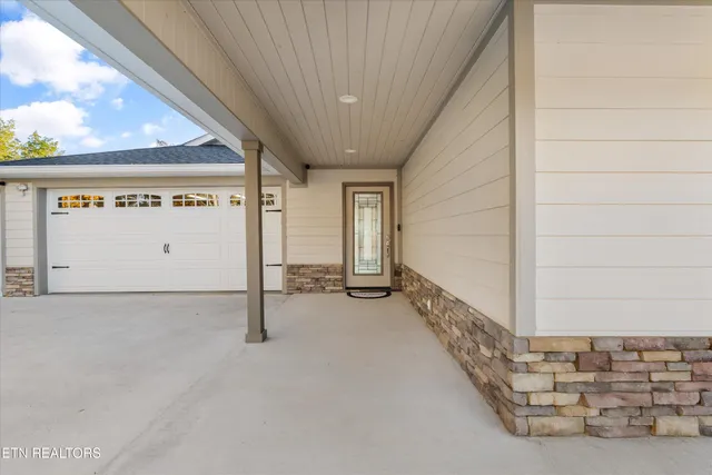 $1,299,900 | 313 Sunrise Trail, Dandridge, TN 37725