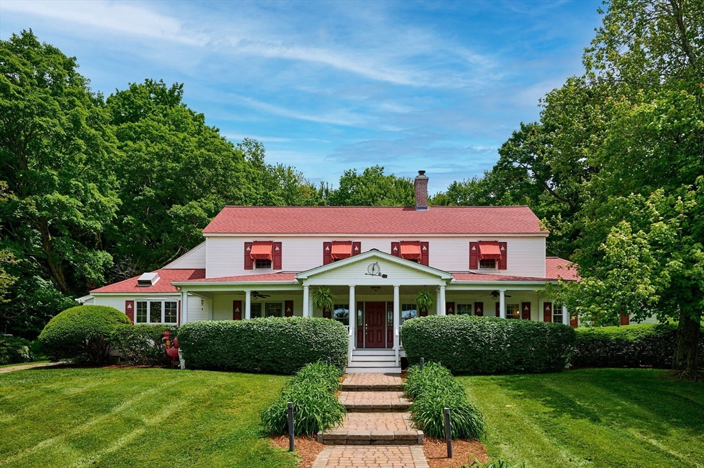120 Hockanum Road Hadley, MA 01035 - Photo 2 of 40
