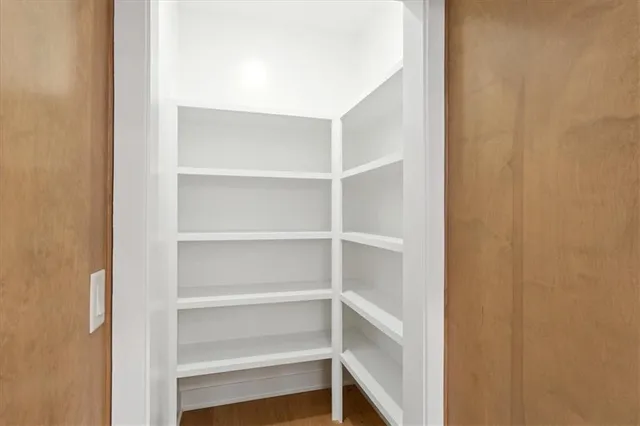 $769,900 | 4912 Northwest 70th Terrace, Kansas City, MO 64151