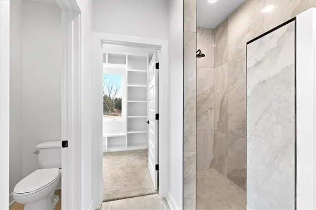 $769,900 | 4912 Northwest 70th Terrace, Kansas City, MO 64151