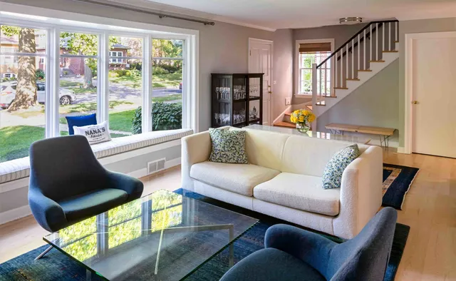 $800,000 | 2663 Lawndale Avenue, Evanston, IL 60201