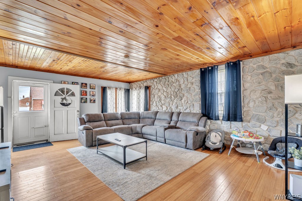 57 Martin Road Lackawanna, NY 14218 - Photo 4 of 28