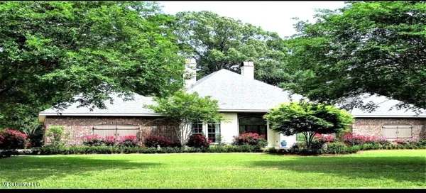 $515,000 | 101 Cherry Bark Lane, Natchez, MS 39120