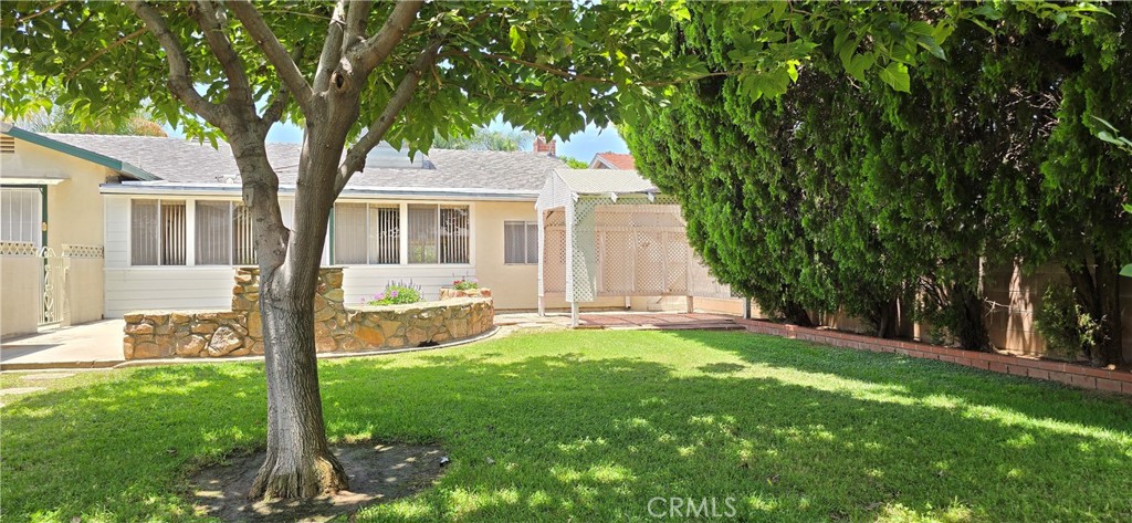 6156 Elenor Street Riverside, CA 92506 - Photo 48 of 63 Backyard