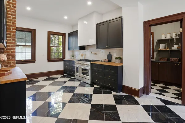 $6,200 | 2979 St Johns Avenue, Jacksonville, FL 32205