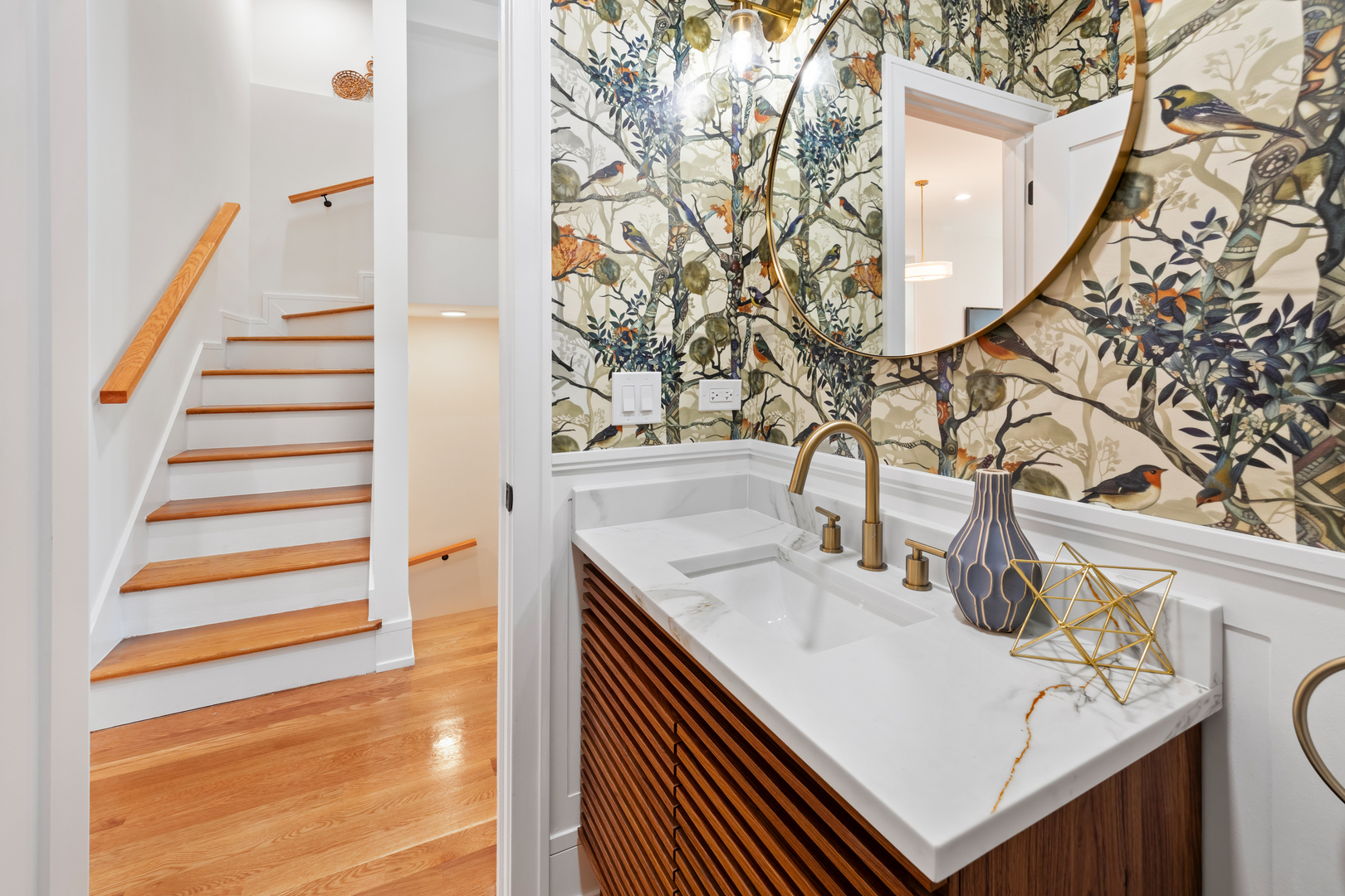3414 North Hamilton Avenue Chicago, IL 60618 - Photo 9 of 45