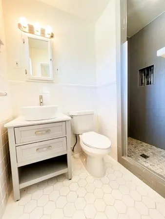 $3,700 | 6461 Danbury Lane, Dallas, TX 75214