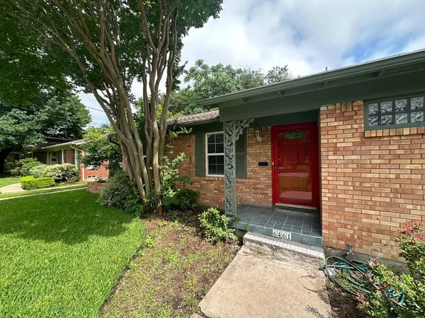 $3,700 | 6461 Danbury Lane, Dallas, TX 75214