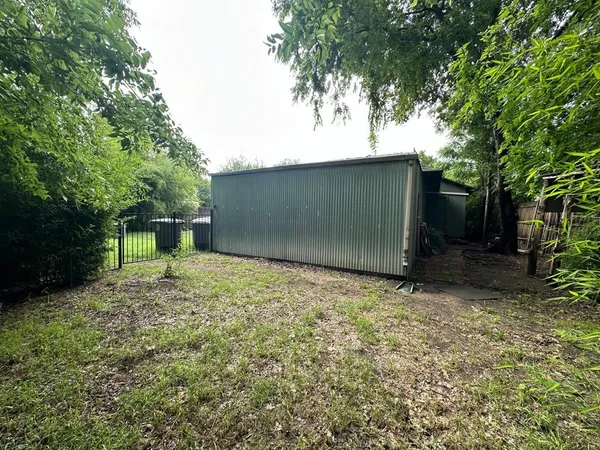 $3,700 | 6461 Danbury Lane, Dallas, TX 75214