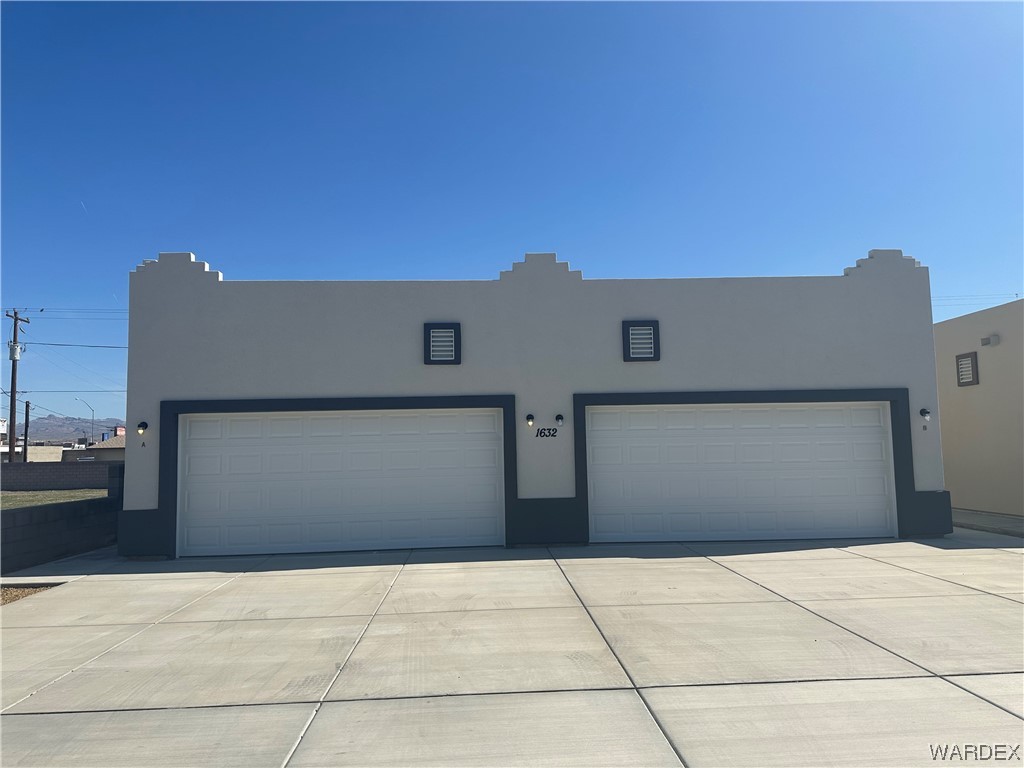 1632 Shamrock Road Bullhead City, AZ 86442 - Photo 1 of 37