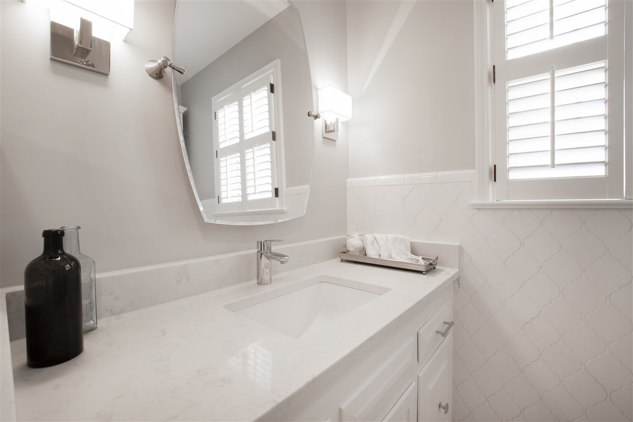 2000 Lewis Circle Raleigh, NC 27608 - Photo 23 of 30 Hall bath