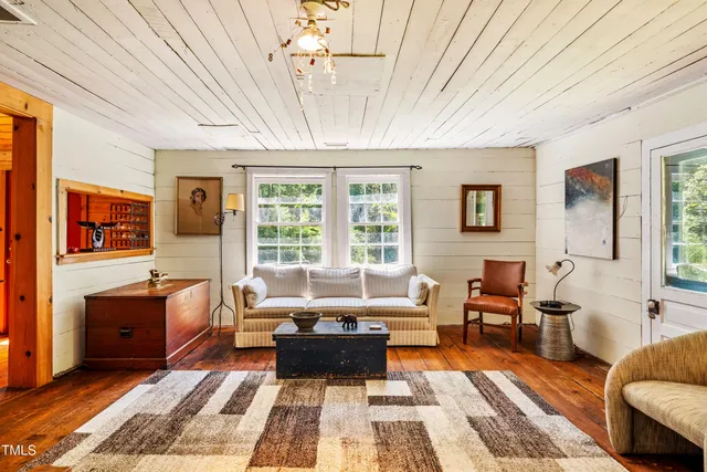 a view of a entryway