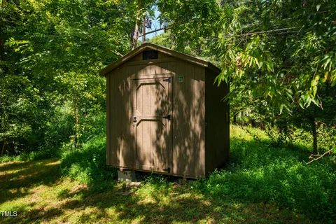 $439,000 | 10 Bynum Beach Road, Pittsboro, NC 27312