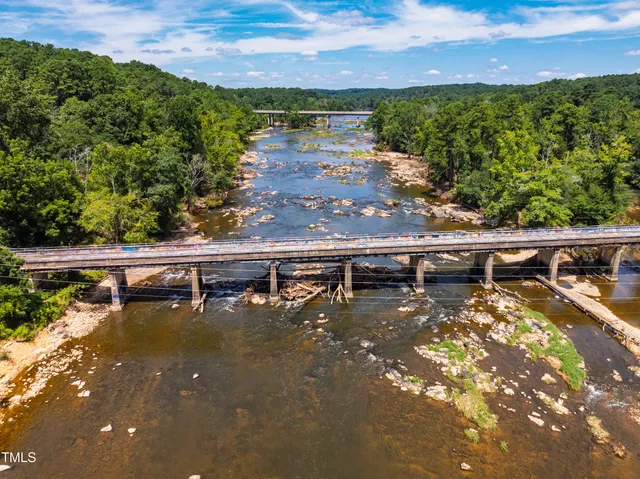 $439,000 | 10 Bynum Beach Road, Pittsboro, NC 27312