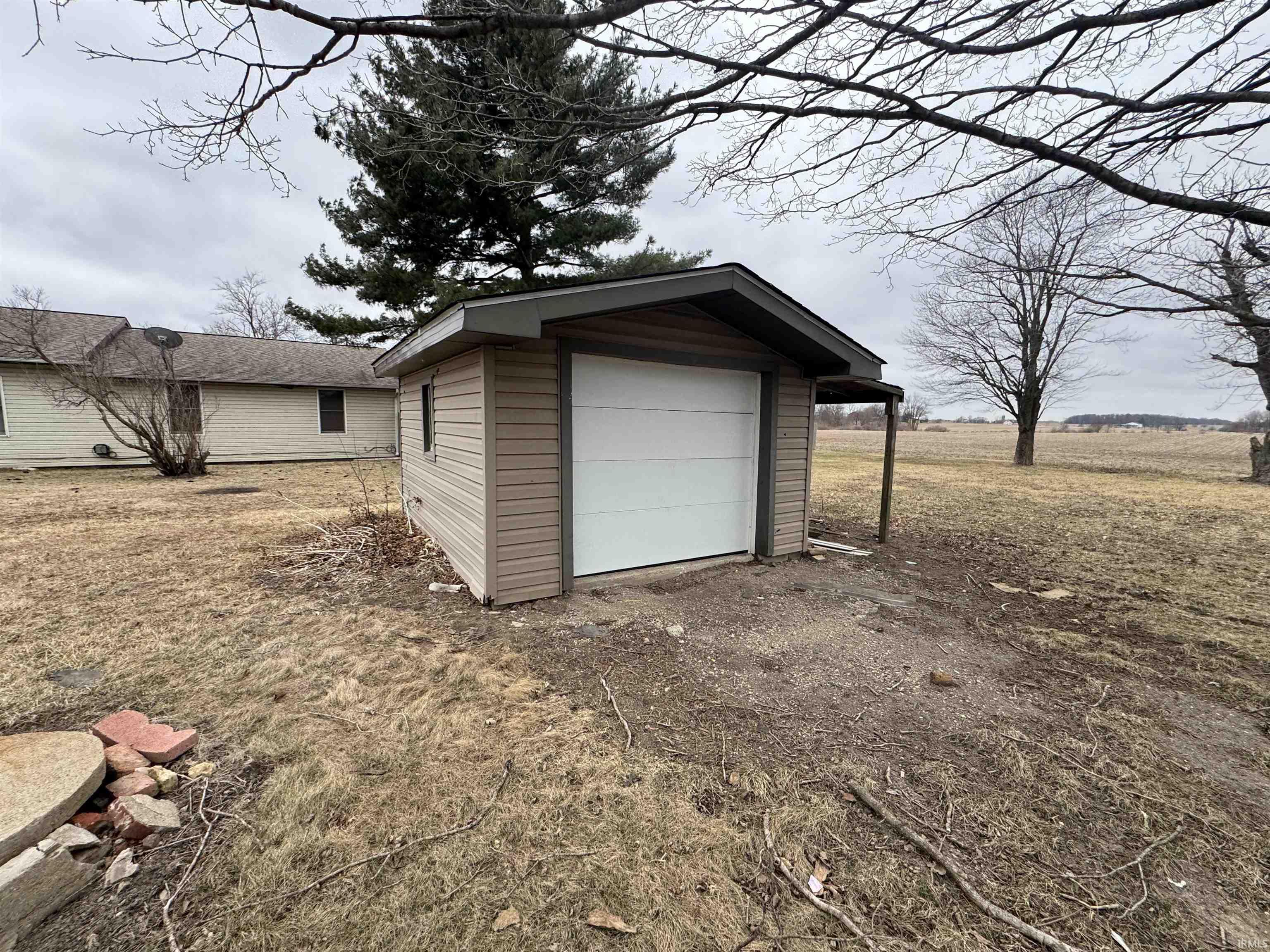 9830 South 200 West Keystone, IN 46759 - Photo 11 of 15