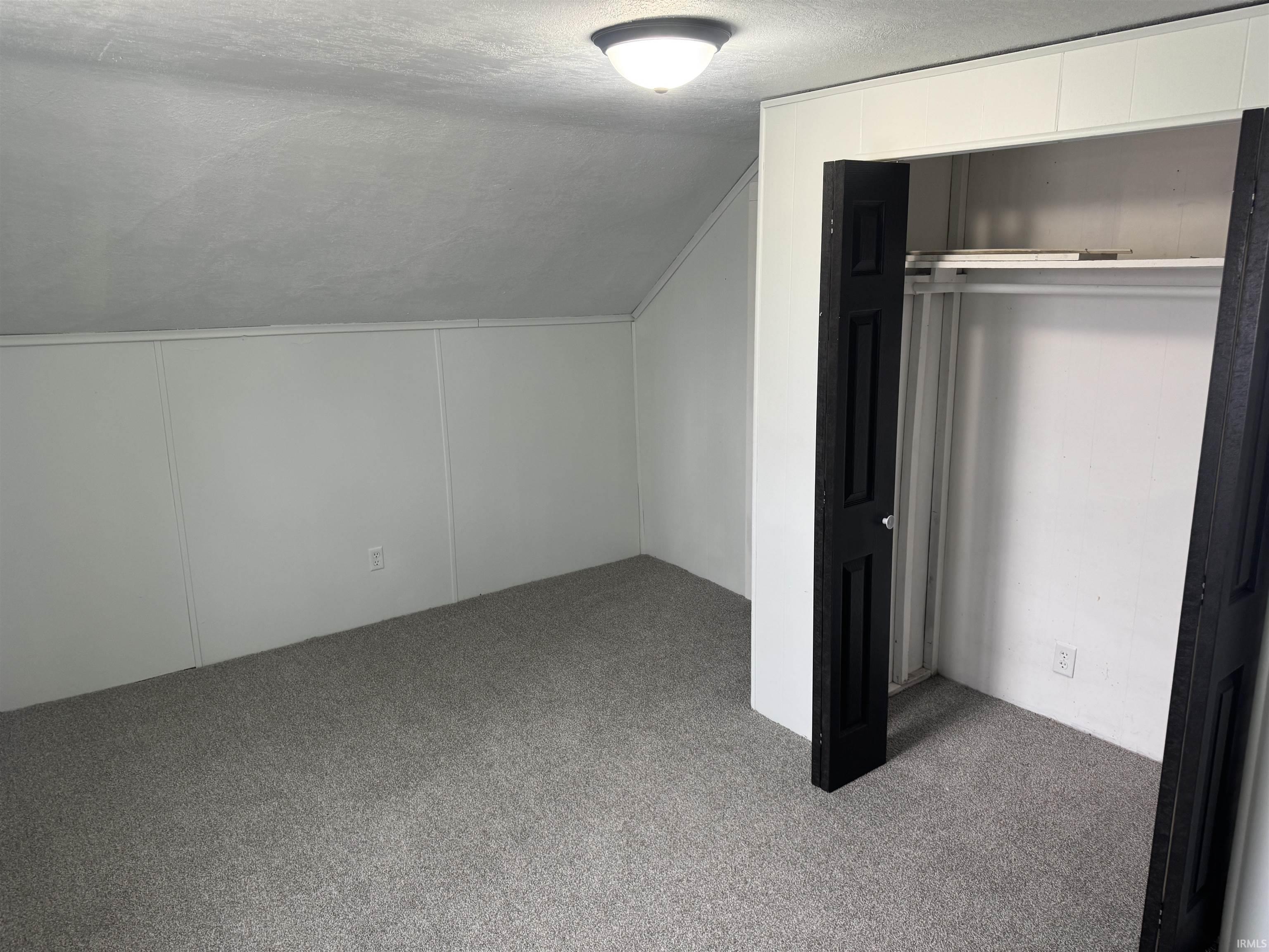 9830 South 200 West Keystone, IN 46759 - Photo 7 of 15