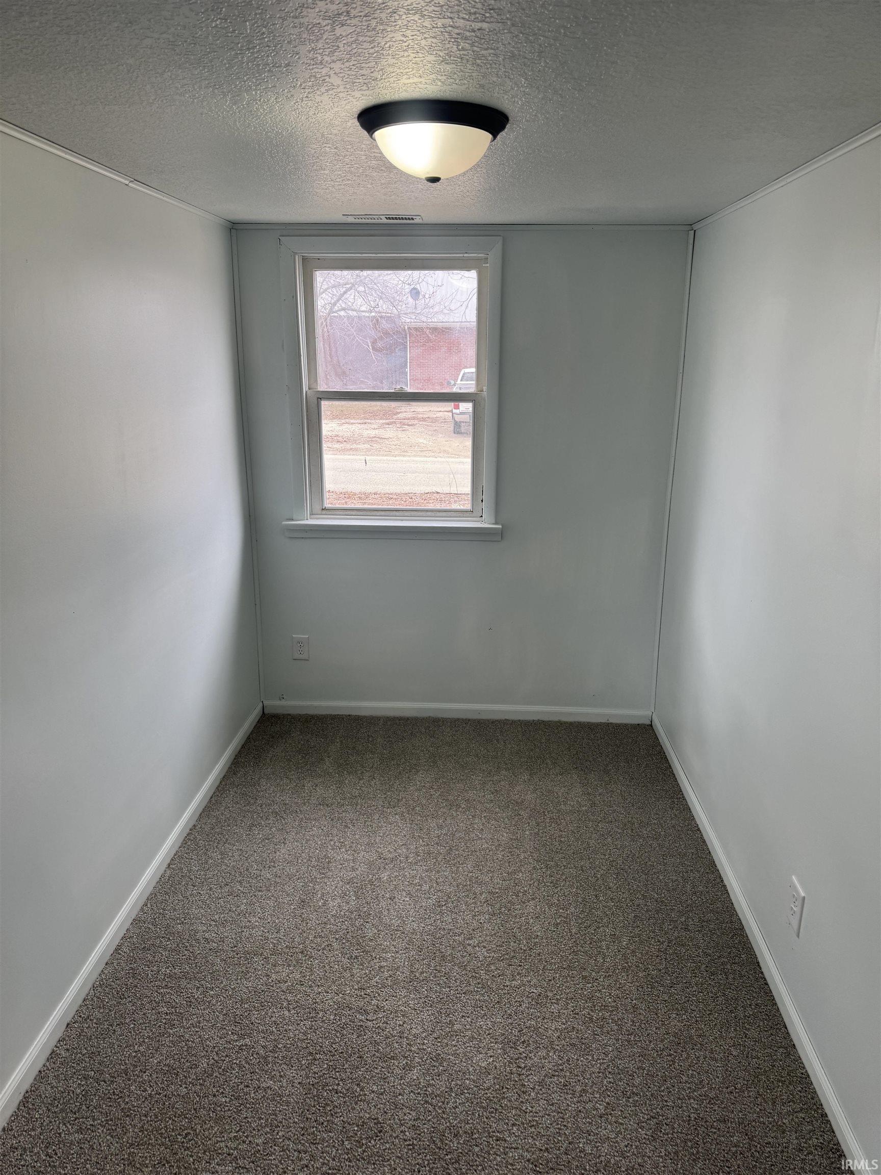 9830 South 200 West Keystone, IN 46759 - Photo 10 of 15