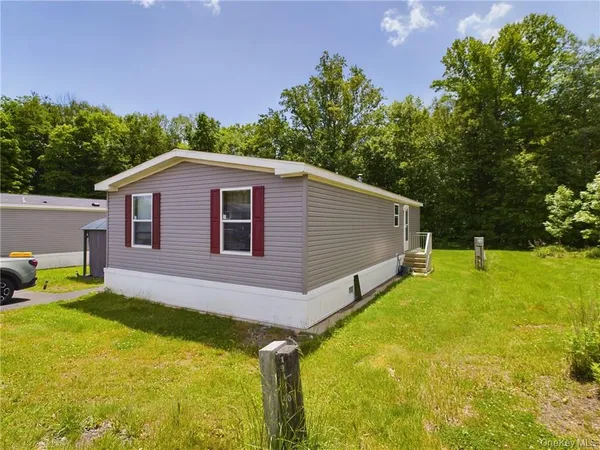 $99,000 | 18 Shore Lane, Bloomingburg, NY 12721