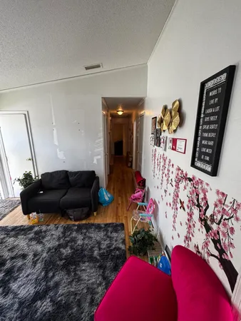 $325,000 | 1464 West 32nd Street, Riviera Beach, FL 33404