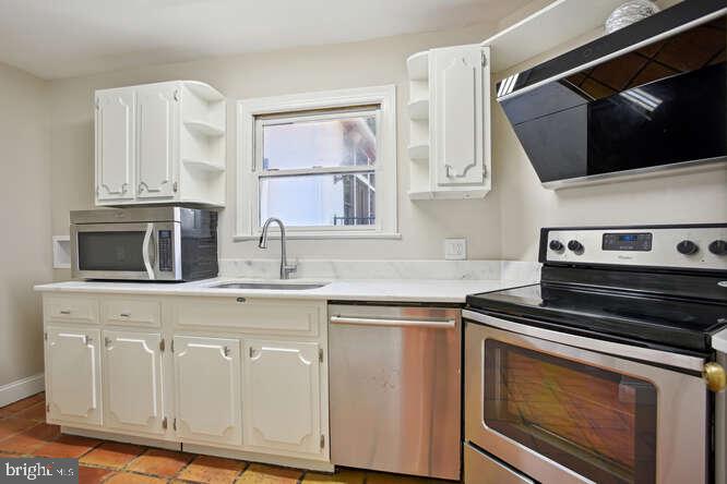 1005 Union Church Road McLean, VA 22102 - Photo 15 of 52 Catering Kitchen