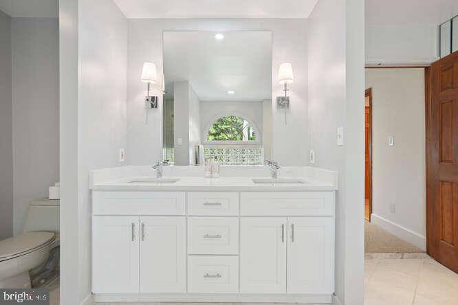 1005 Union Church Road McLean, VA 22102 - Photo 26 of 52 Updated Primary Bath