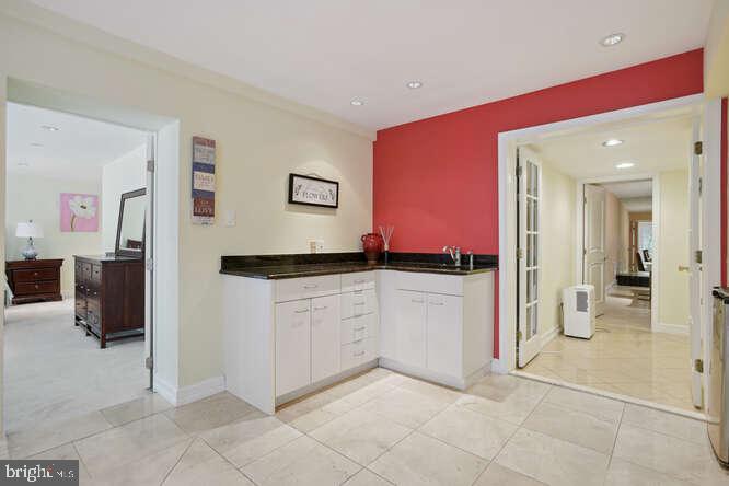 1005 Union Church Road McLean, VA 22102 - Photo 37 of 52 Kitchenette
