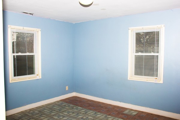 9 Roseglen Road Boston, MA 02136 - Photo 8 of 13 Gallery Image 8