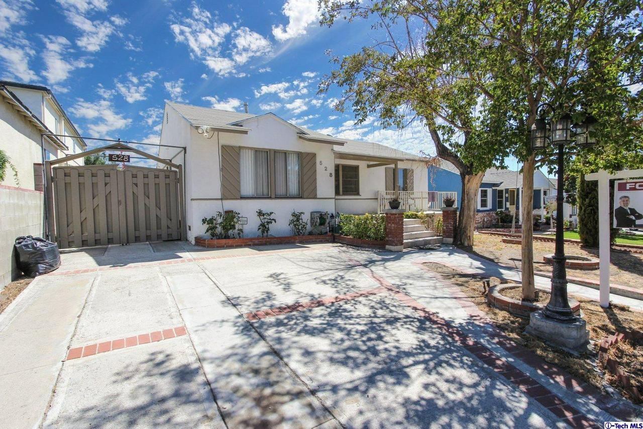 528 Stanford Road Burbank, CA 91504 - Photo 3 of 30 Gallery Image 3