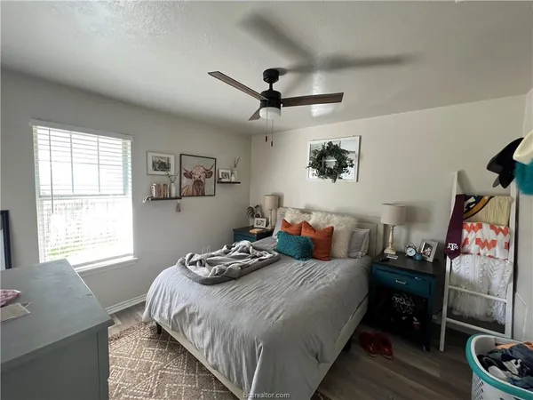 $1,500 | 1009 Crepe Myrtle Court, College Station, TX 77845