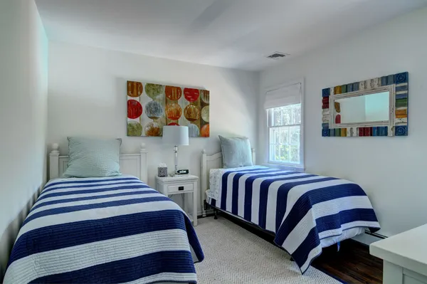 $50,000 | 82 Toilsome Lane, East Hampton, NY 11937