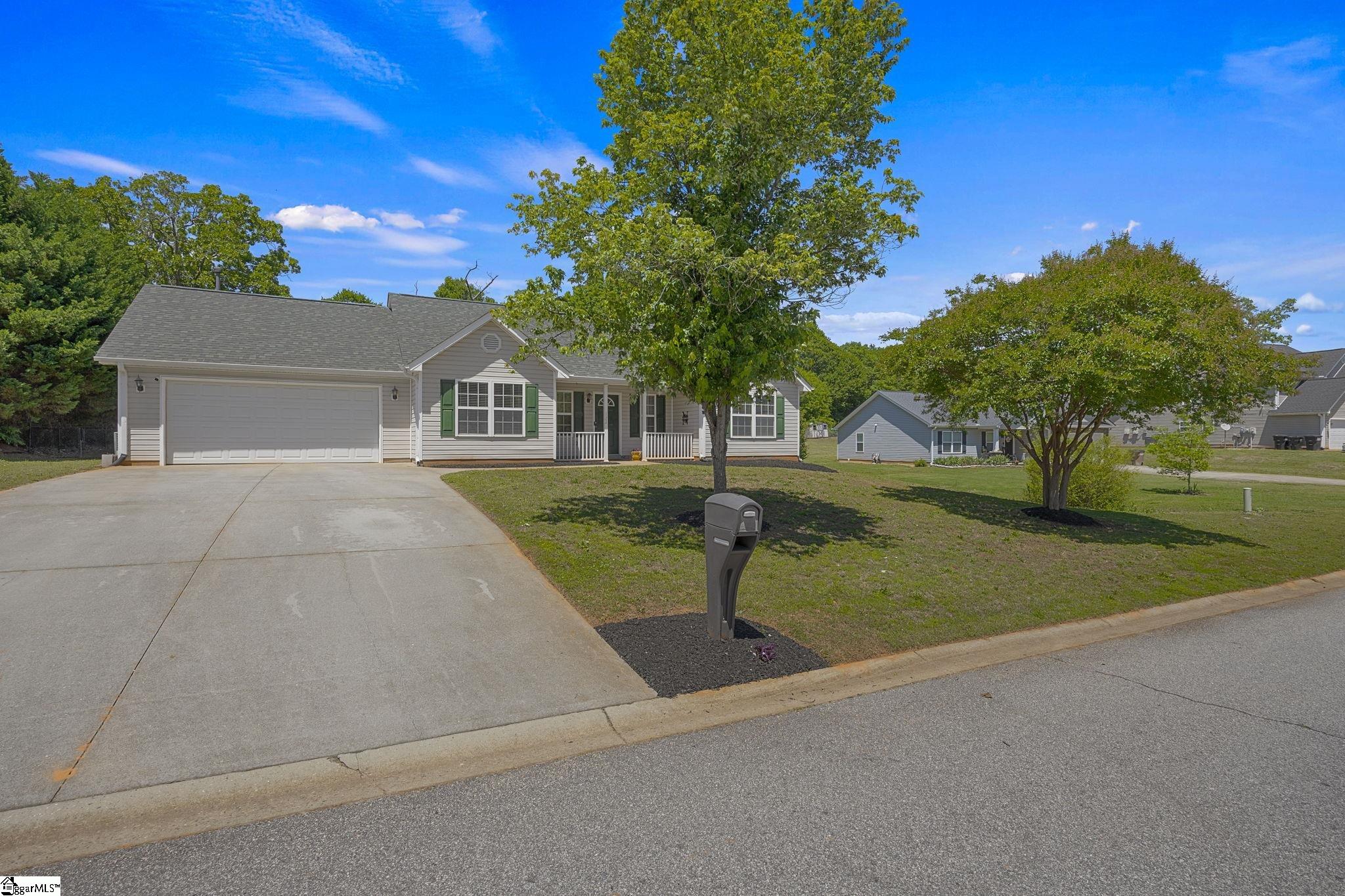 122 Bean Mill Way Anderson, SC 29625 - Photo 3 of 36